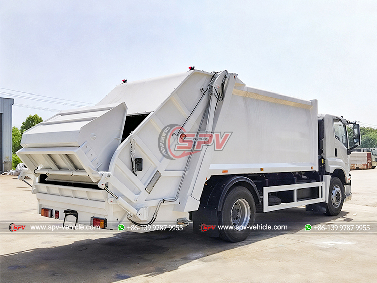 ISUZU GIGA Heavy-duty House Waste Garbage Truck - Rear Right Side